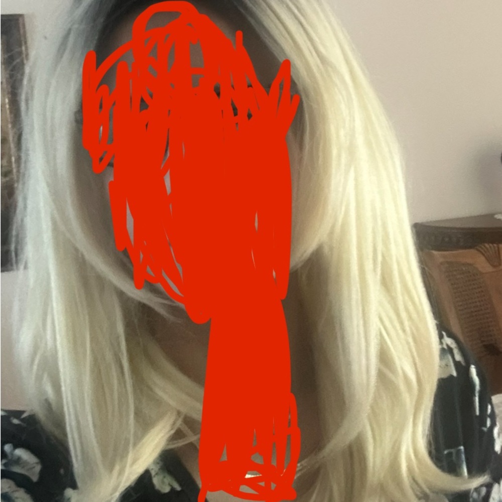 Brand new Blonde Women's Wig